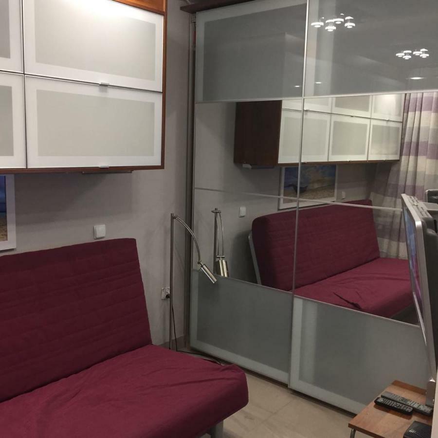 Karmelek Apartamento Varsovia Exterior foto